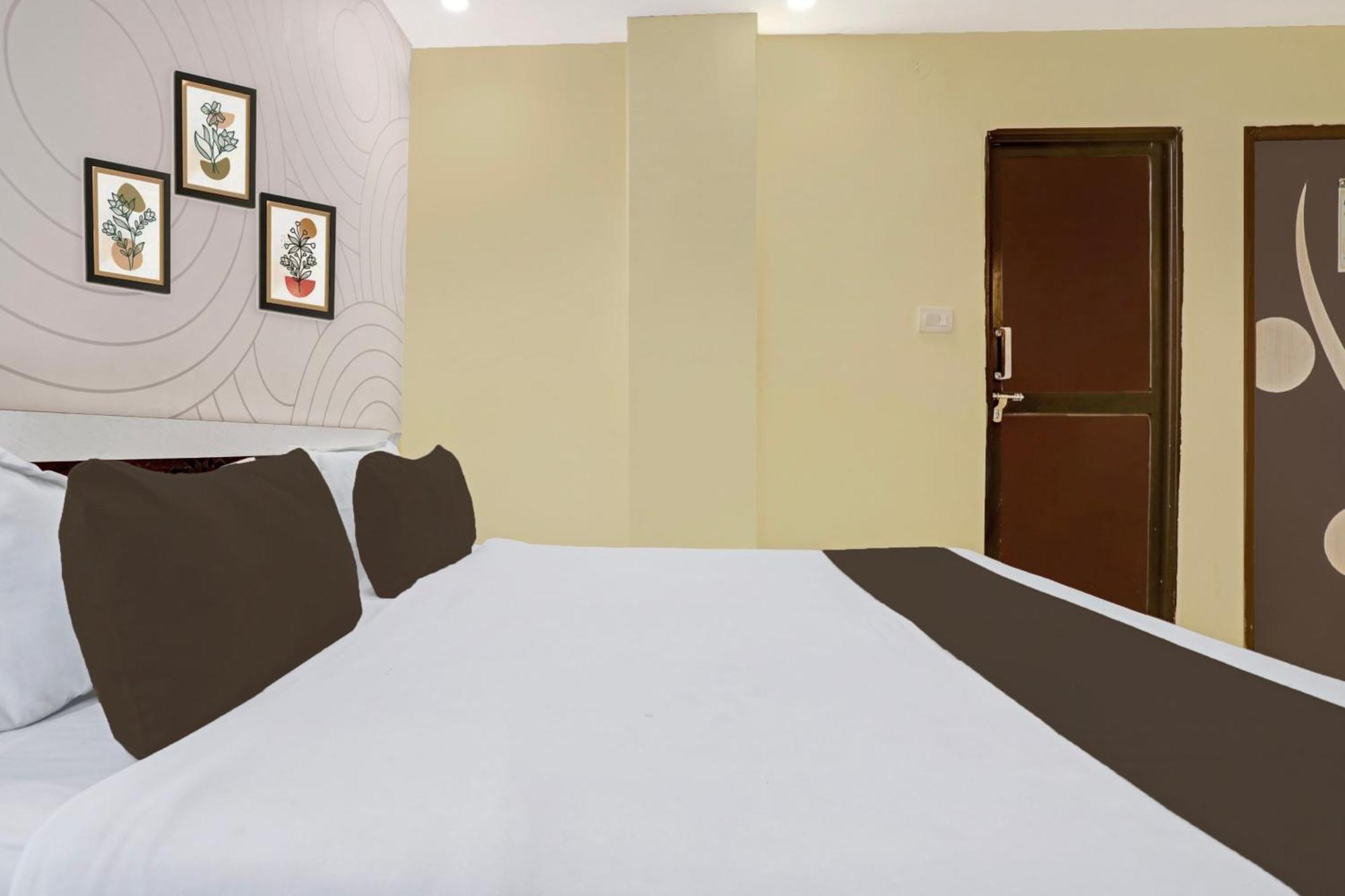 Khagaul Super Hotel O Phulwarisharif Near Aiims מראה חיצוני תמונה