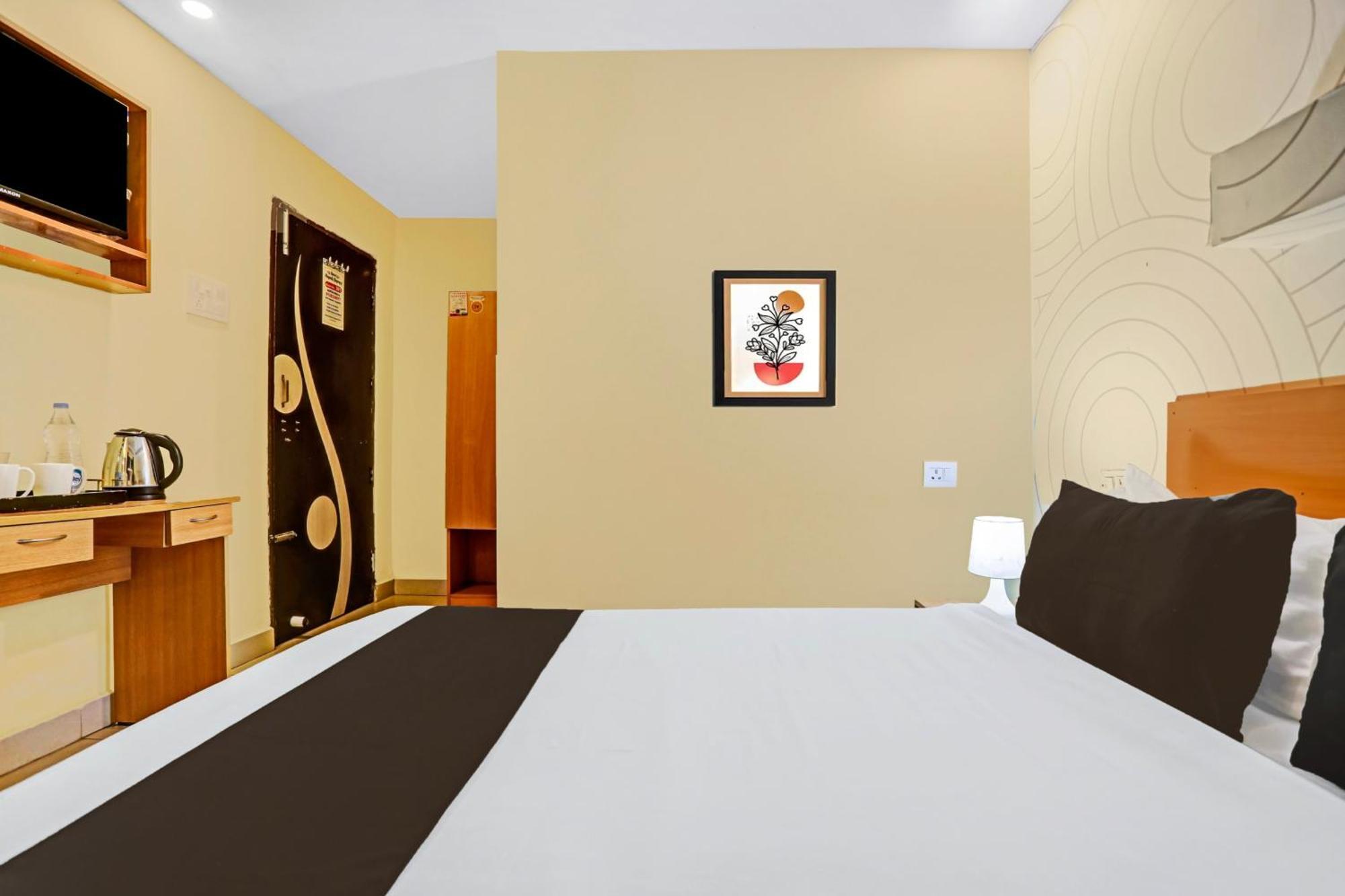 Khagaul Super Hotel O Phulwarisharif Near Aiims מראה חיצוני תמונה